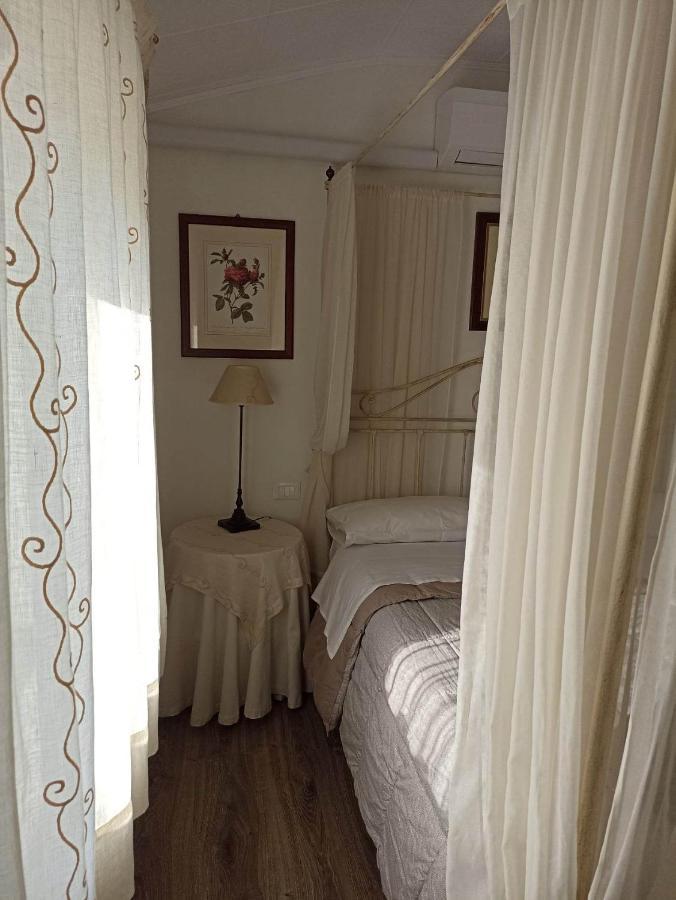 La Casina B&B Ancona Bagian luar foto