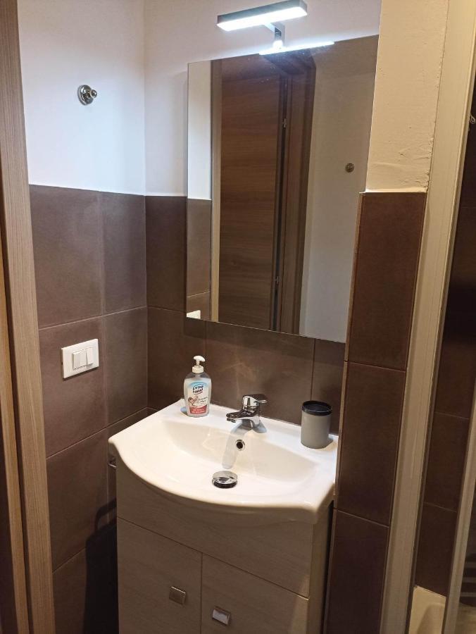 La Casina B&B Ancona Bagian luar foto